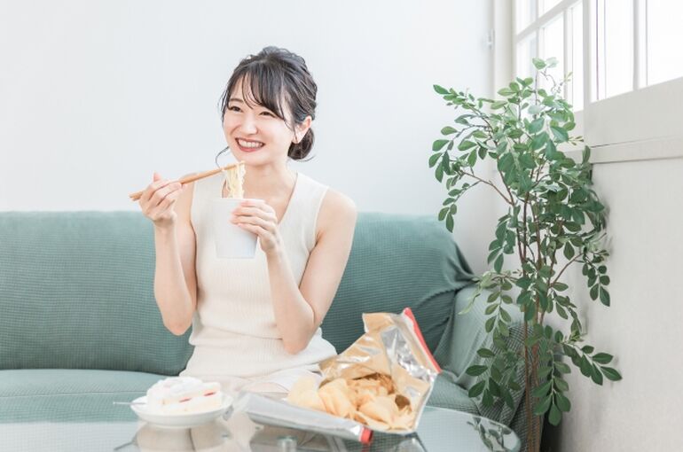 女性